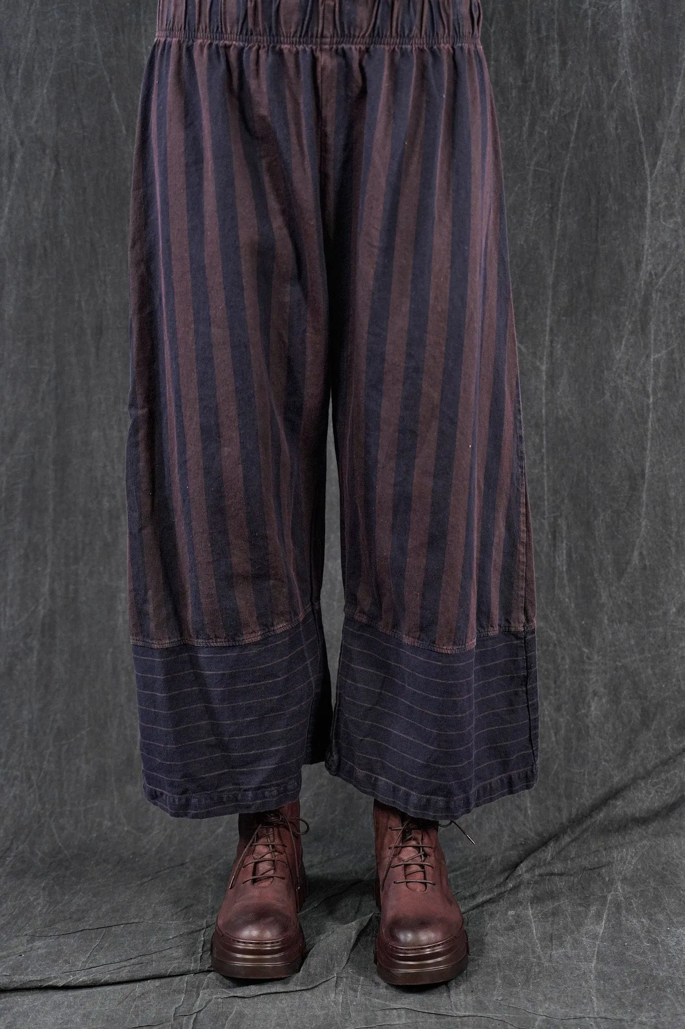 3340 Denim Stripe Pant Carob/Ink-U