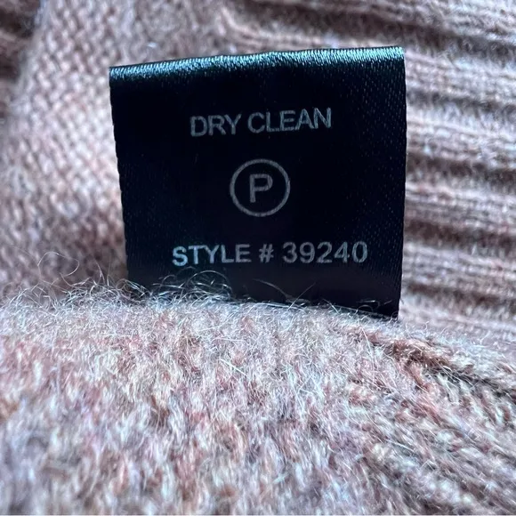 360 Cashmere V Neck Sweater Sz L 100% Scull Cashmere Soft Classic Slouchy Tan
