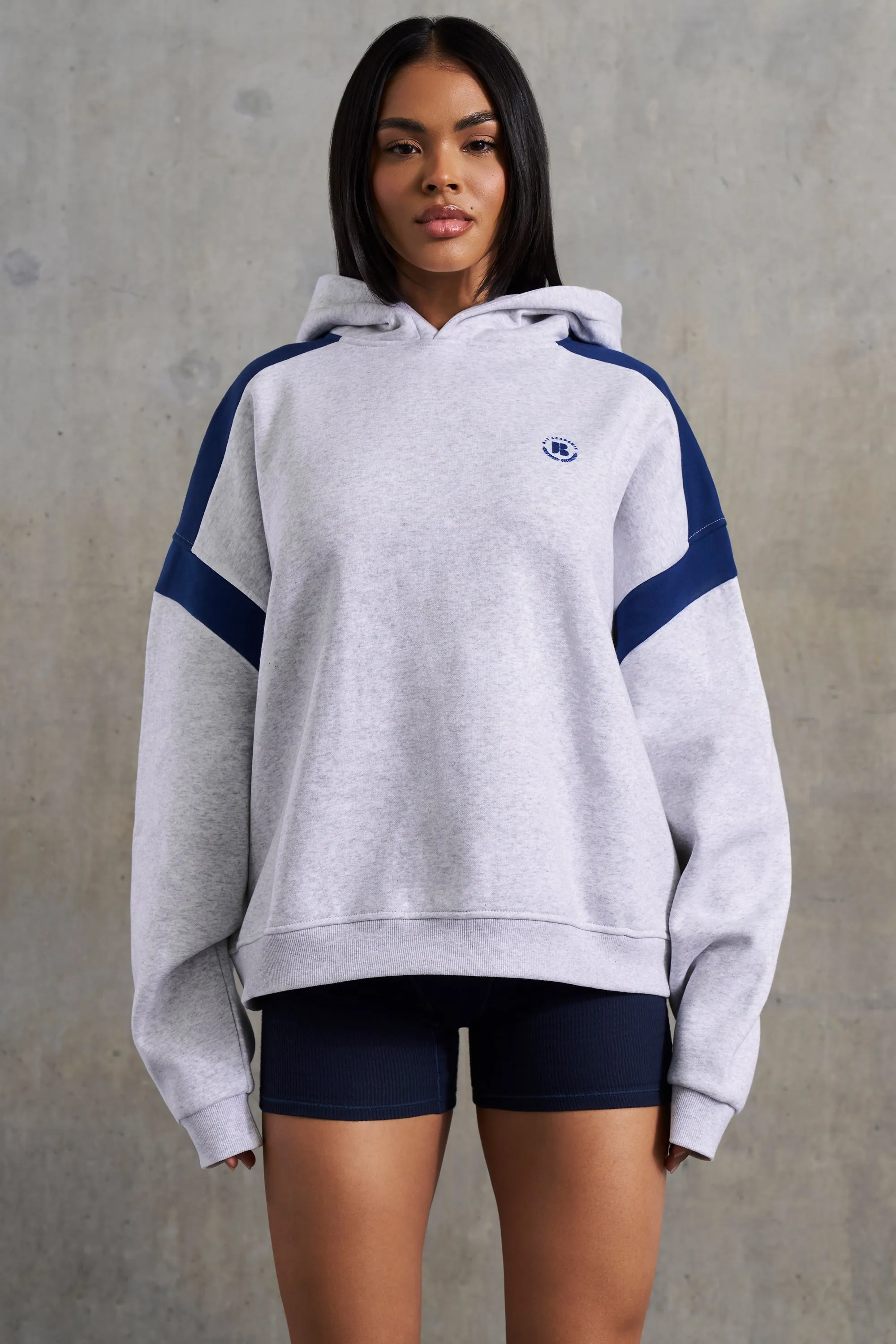 Academic - Oversized Hooded Sweatshirt in Heather Grey