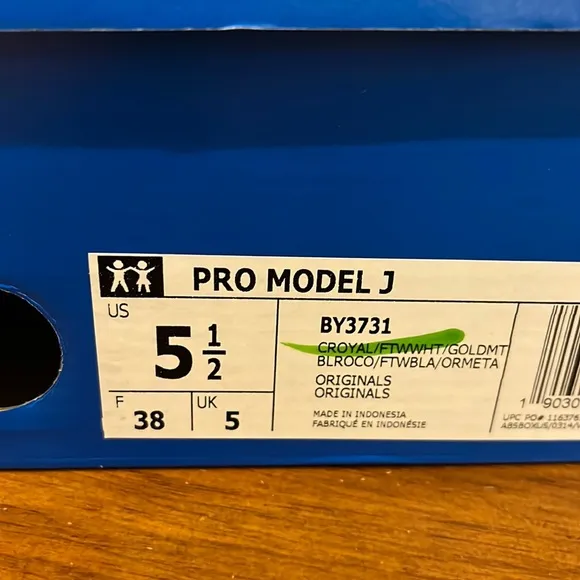 Adidas Pro Model J shoes sneakers Kids Youth Grade school GS BY3731 boys Sz 5.5