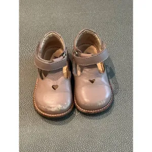 Angulas Velcro Shoes With Heart Detail. EUR 20 US 5. GUC