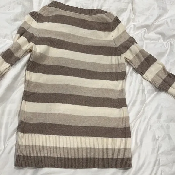 Banana Republic luxury cashmere blend tan striped long sleeve sweater buttons M