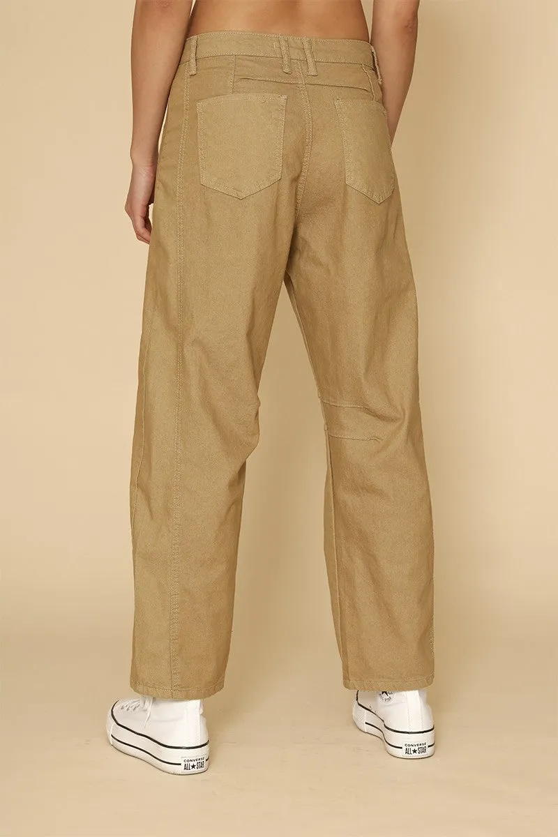 Barrel denim jeans