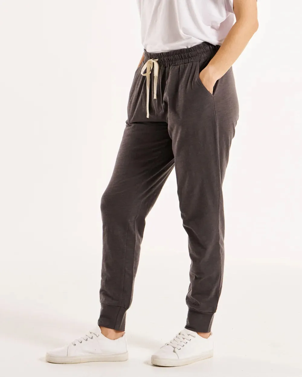 Betty Basics Bondi Jogger