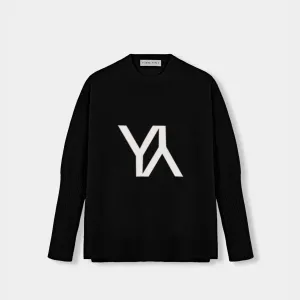 Boxy sweater Cashmere Black with YY logo