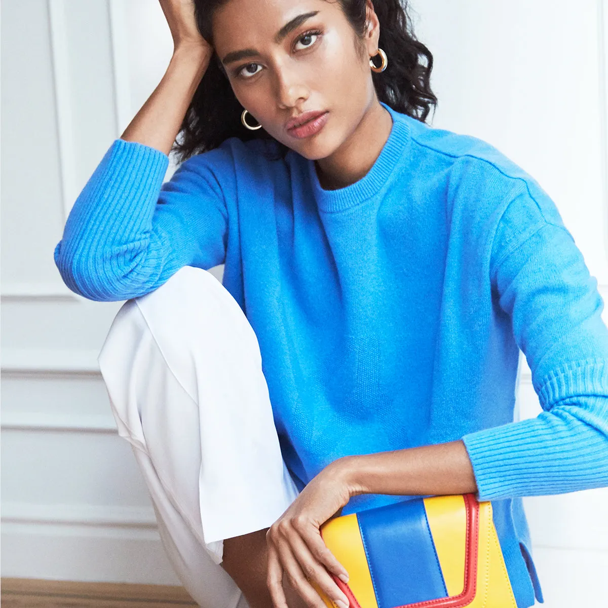 Boxy sweater Cashmere blue with YY logo