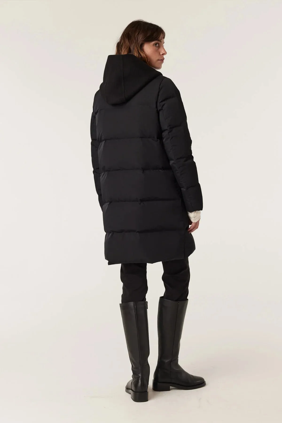Cable Melbourne, Henderson Puffer | Black