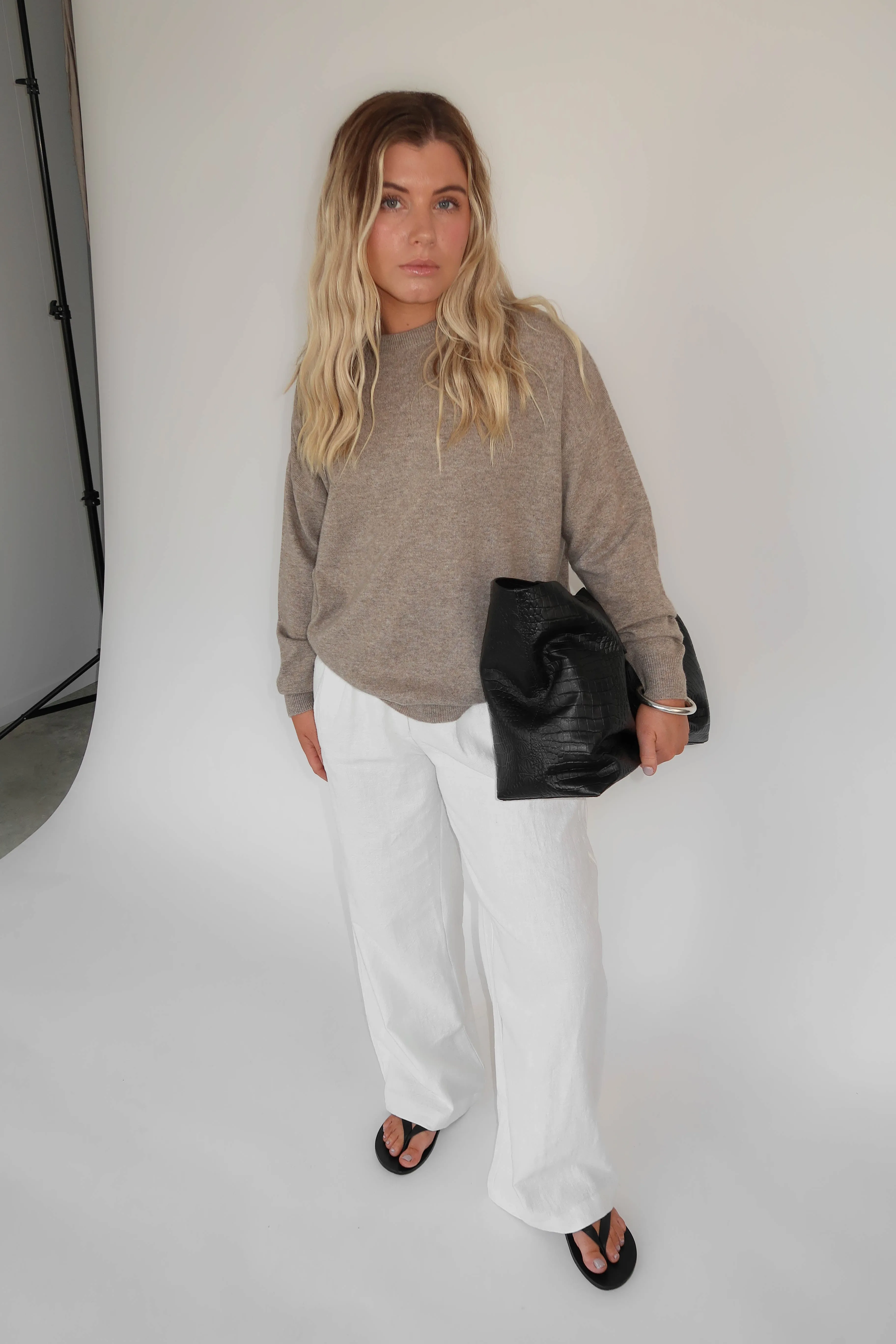 Cashmere Crewneck - Brown