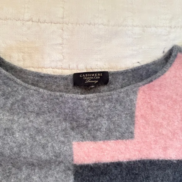 Charter House Y2K Abstract Cashmere Sweater • Size: S /M