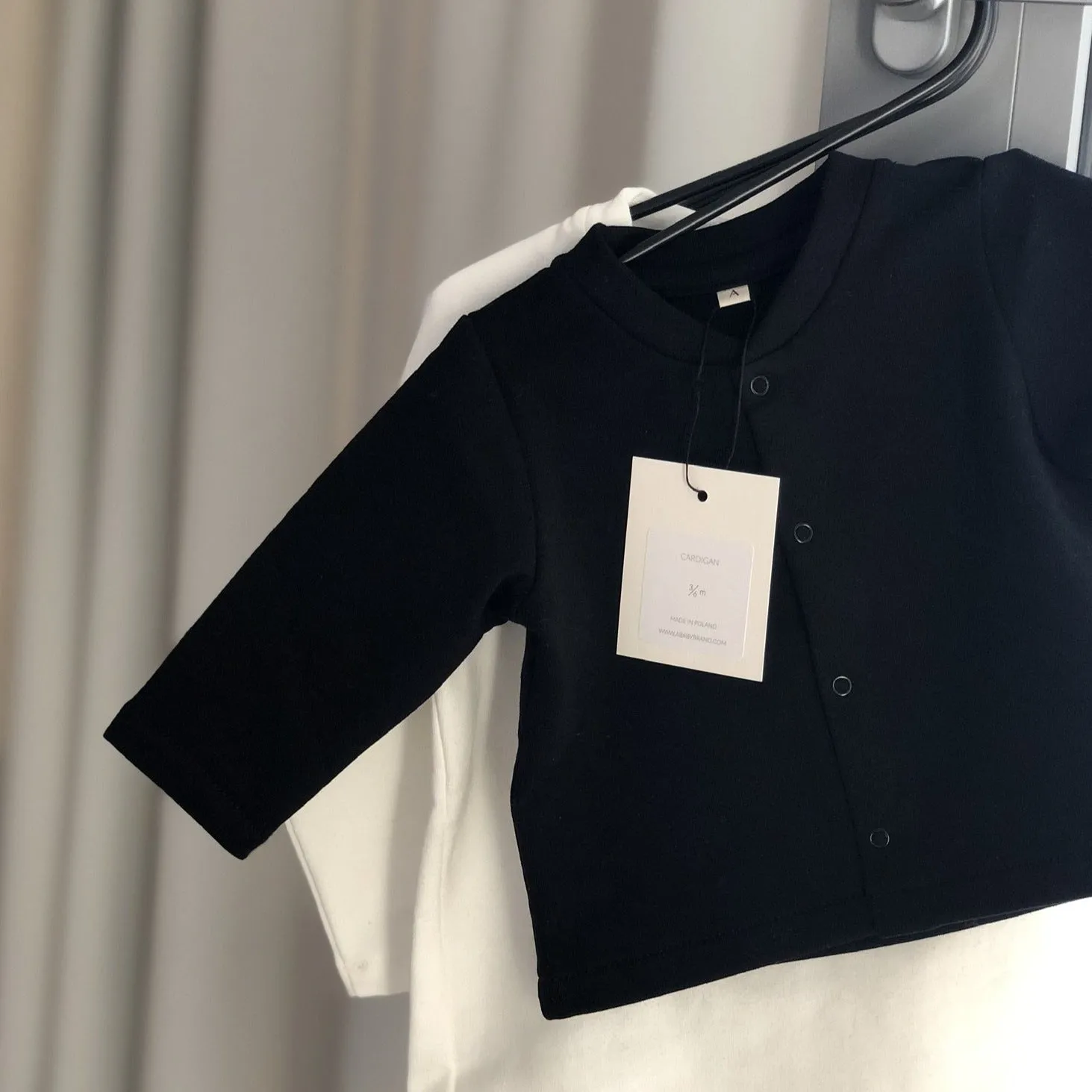 Che Organic Cotton Fleece Cardigan (Black)