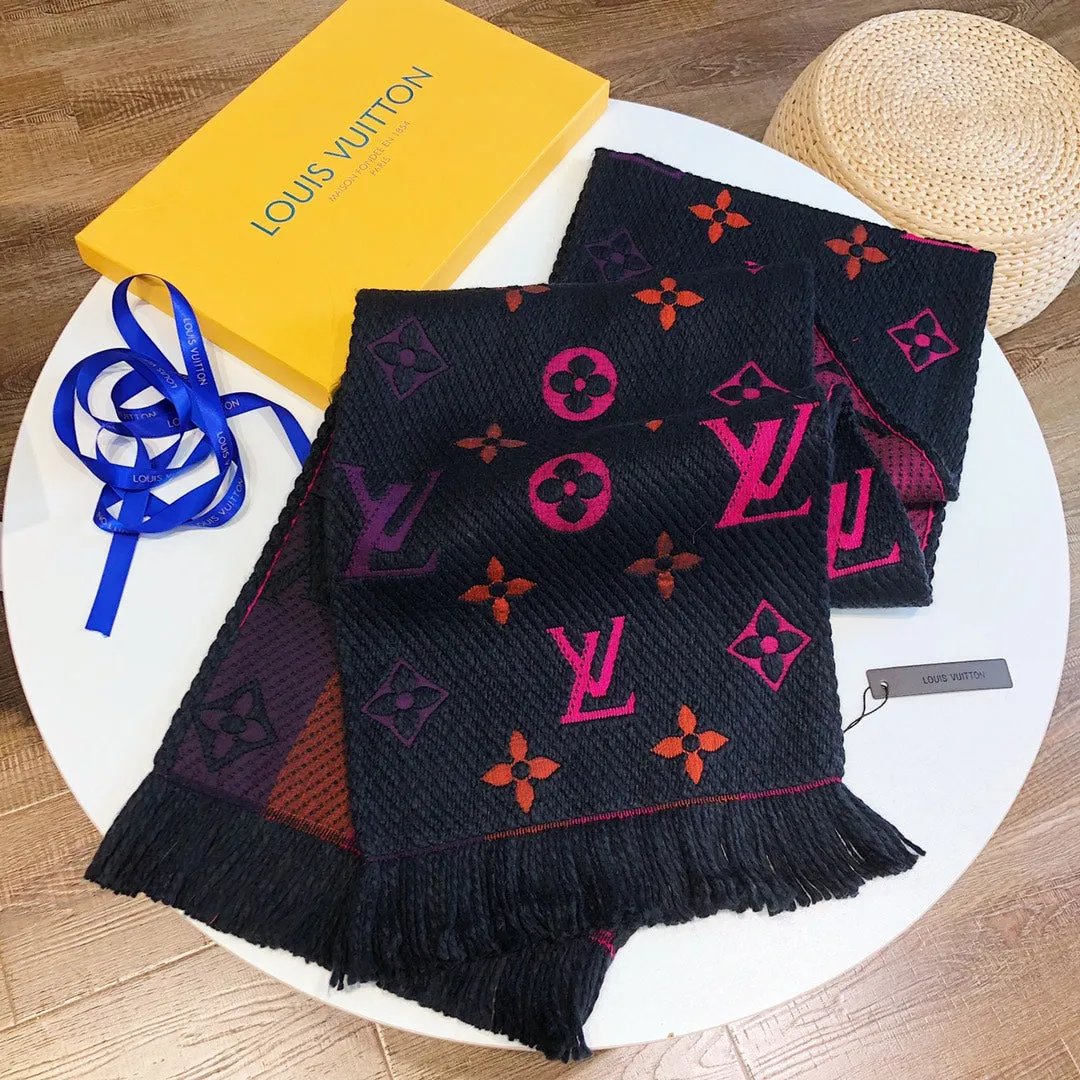 Classic CC versatile cashmere shawl