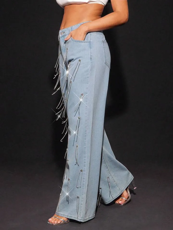 CM-BS241087 Women Casual Seoul Style Light Wash Chain Rhinestone Accent Zipper Pocket Jeans