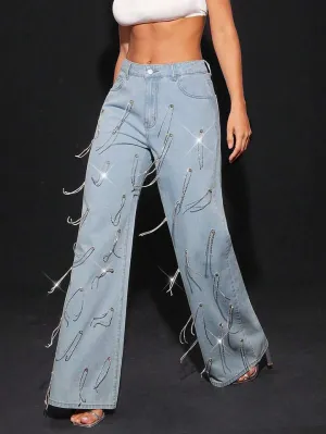 CM-BS241087 Women Casual Seoul Style Light Wash Chain Rhinestone Accent Zipper Pocket Jeans