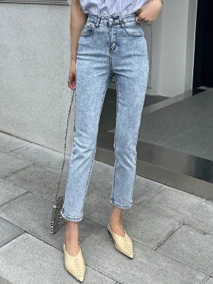 CM-BS241442 Women Casual Seoul Style High Waist Mom Fit Tapered Jeans - Baby Blue