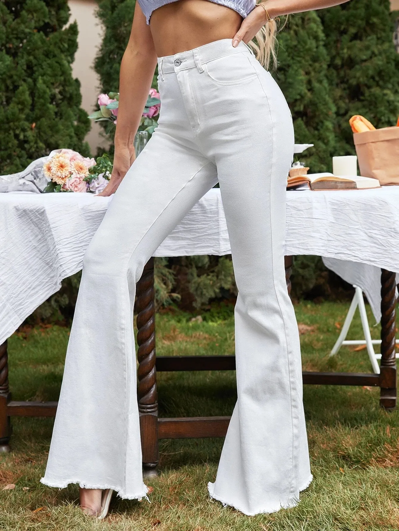 CM-BS824123 Women Casual Seoul Style High Waist Raw Hem Flared Leg Jeans - White