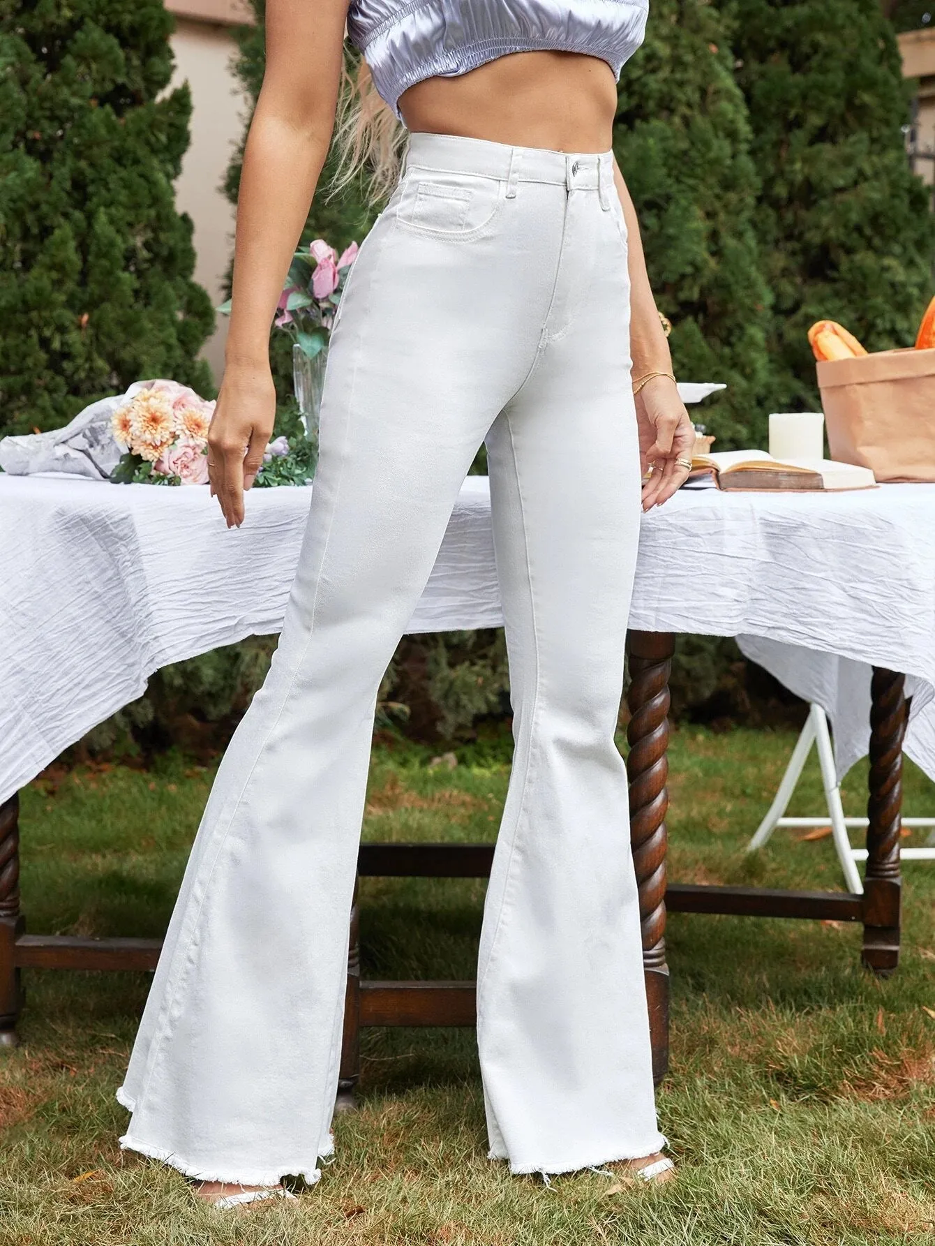 CM-BS824123 Women Casual Seoul Style High Waist Raw Hem Flared Leg Jeans - White