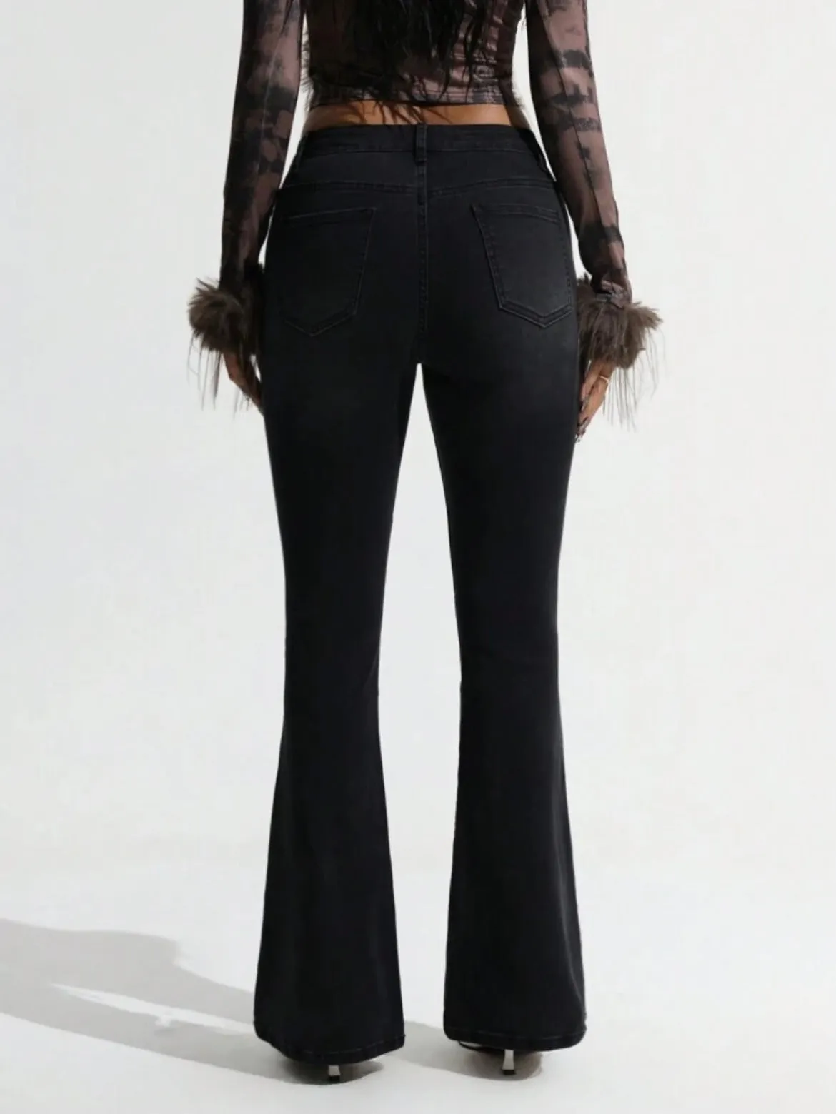 CM-BS915274 Women Casual Seoul Style Butterfly Print And Bow Decor Bell Bottoms Jeans - Black