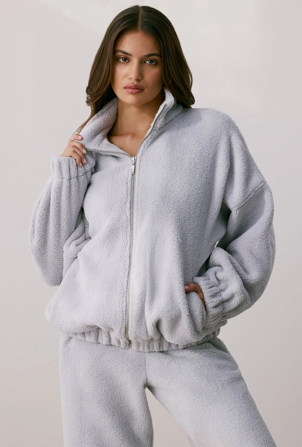 Cushy - Oversized Fleece Zip Up Jacket in Fog