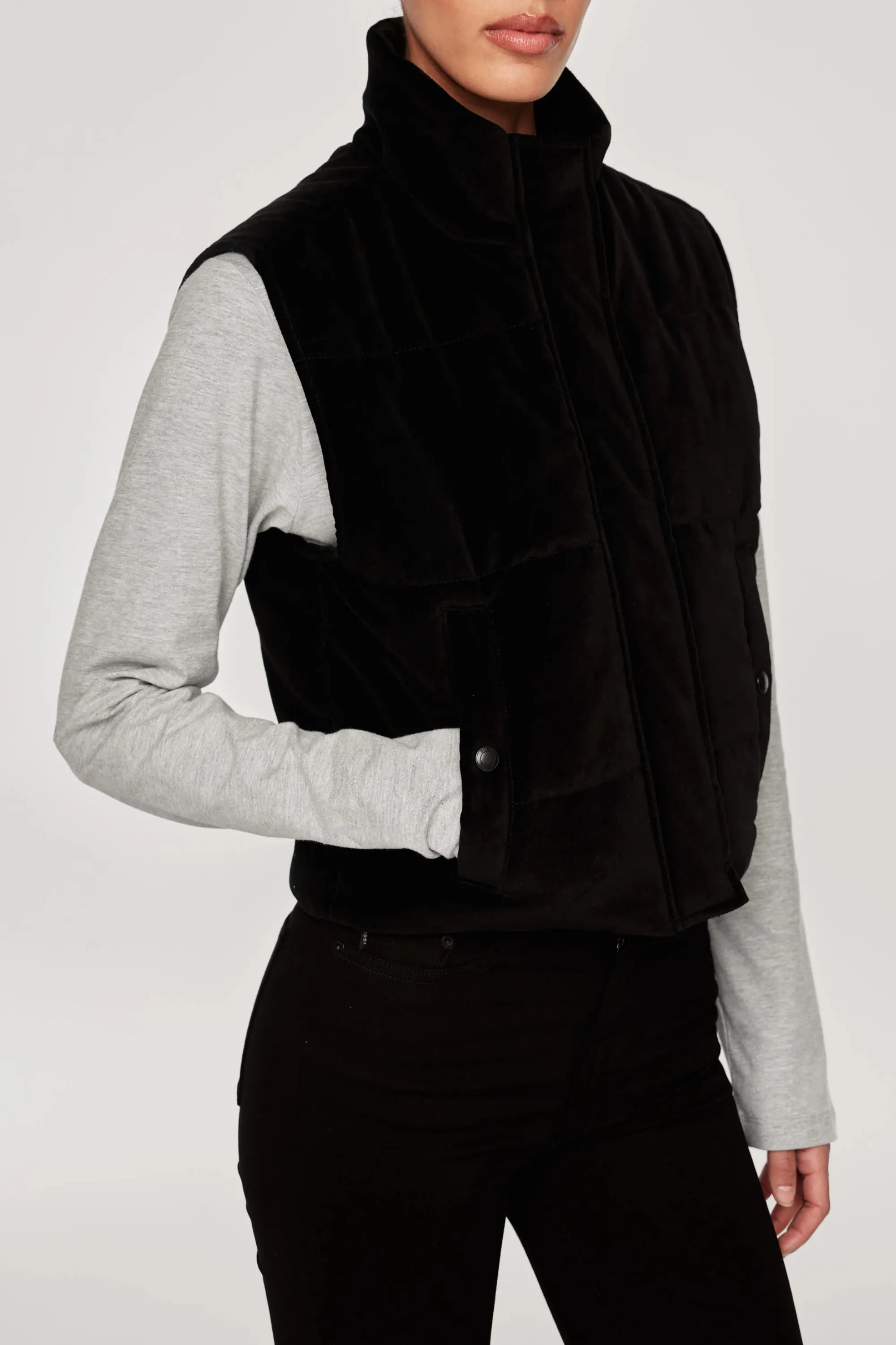 DL1961 Velvet Puffer