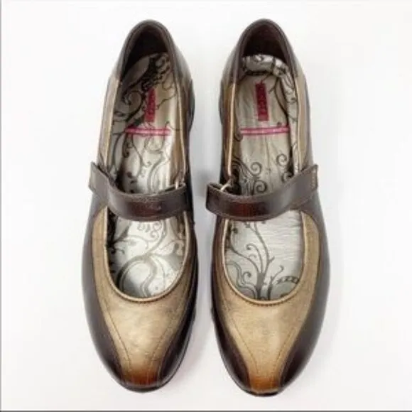 Ecco &quot;Cloud&quot; Brown &amp; Bronze Metallic Leather Mary Janes