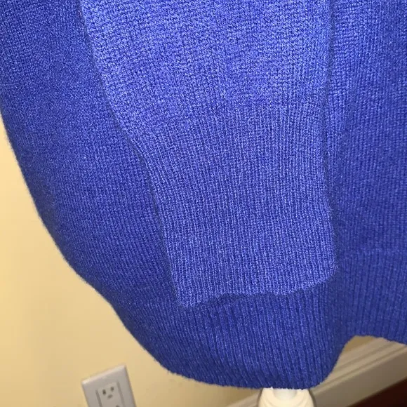 EQUIPMENT Sloane Blue Cashmere Sweater Crewneck Premium Quiet Luxury Small