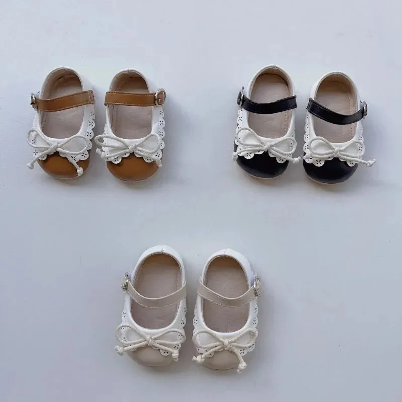 First Walker Scalloped Shoes