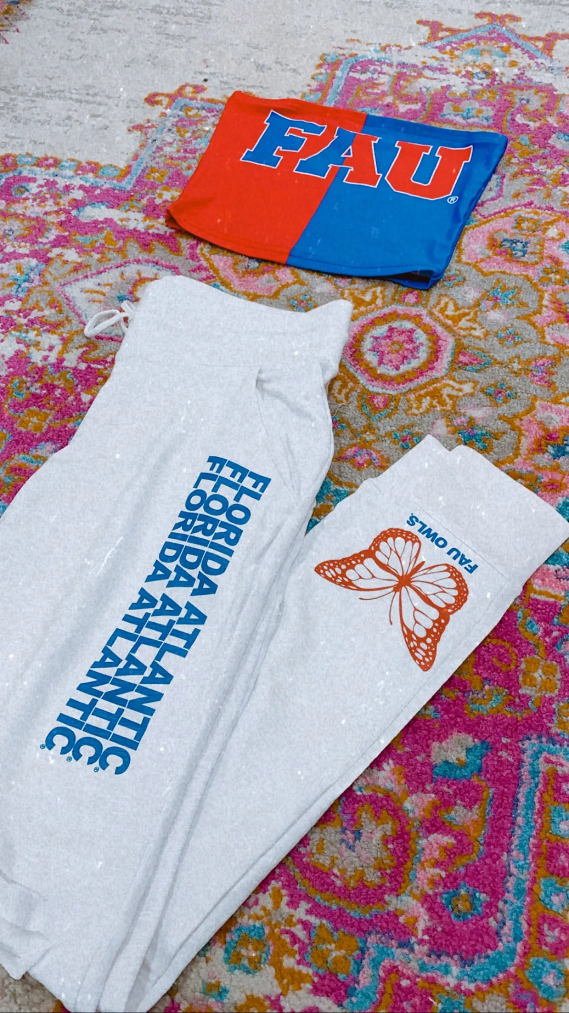 Florida Atlantic Owls Butterfly Joggers