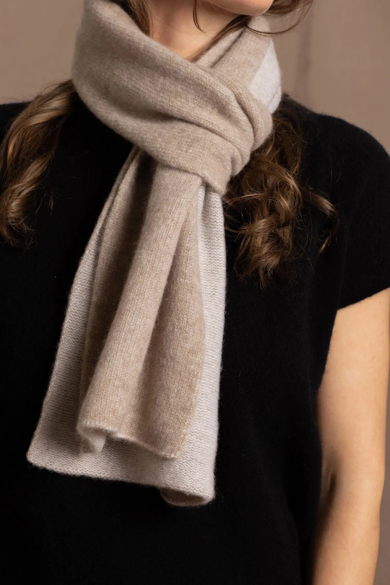 Full Bloom Cashmere Scarf | Natural & Almost White
