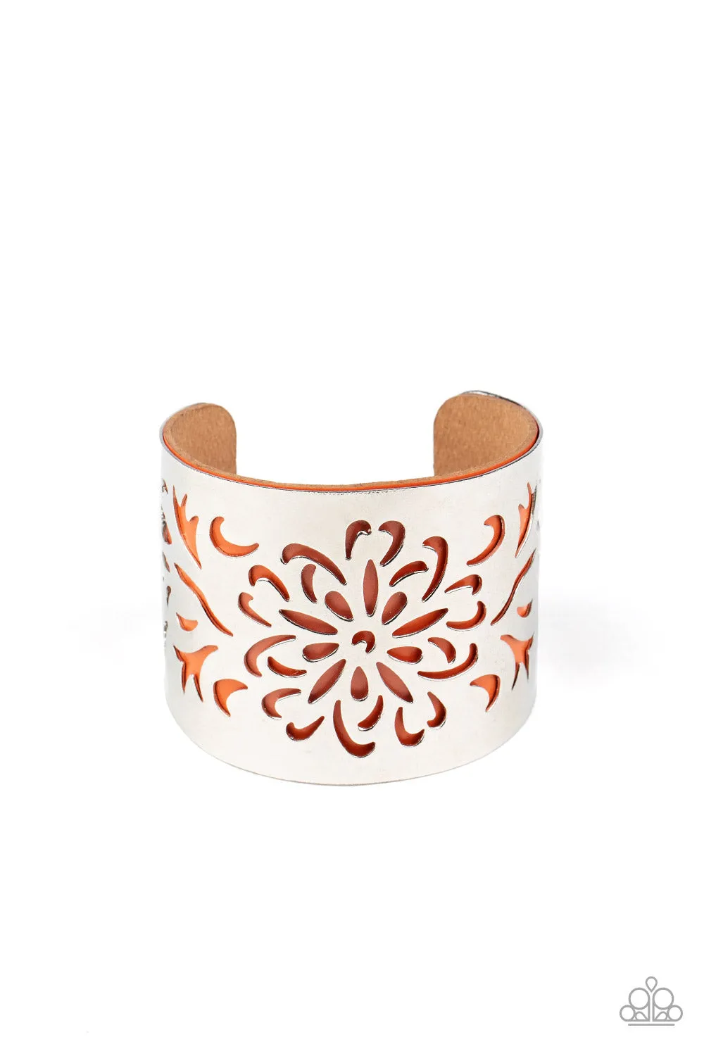 Get Your Bloom On - Paparazzi Accessories