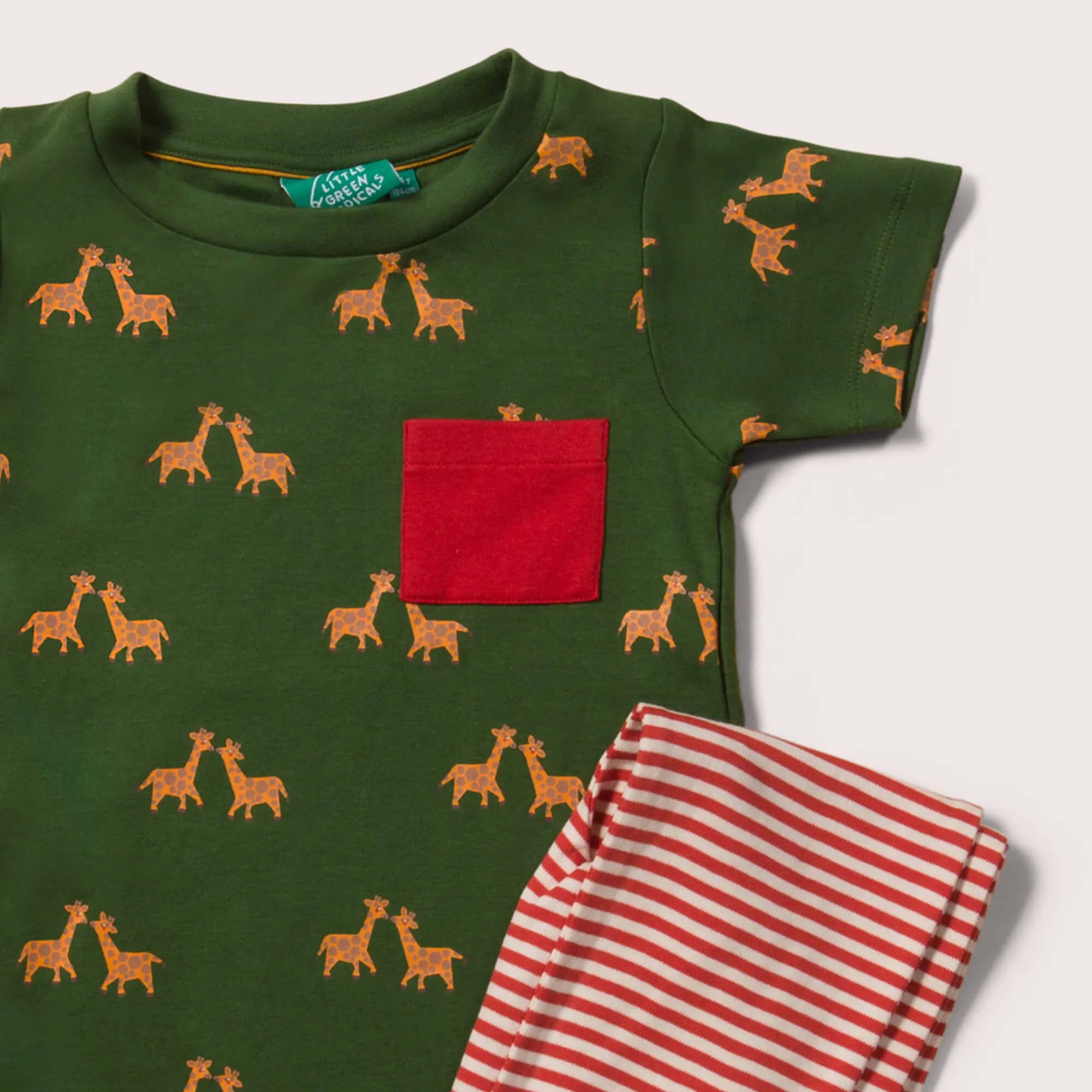Giraffe Days T-Shirt & Jogger Playset