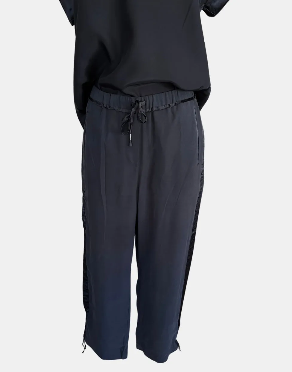 GO TRACK PANT REDUX IN MIDNIGHT