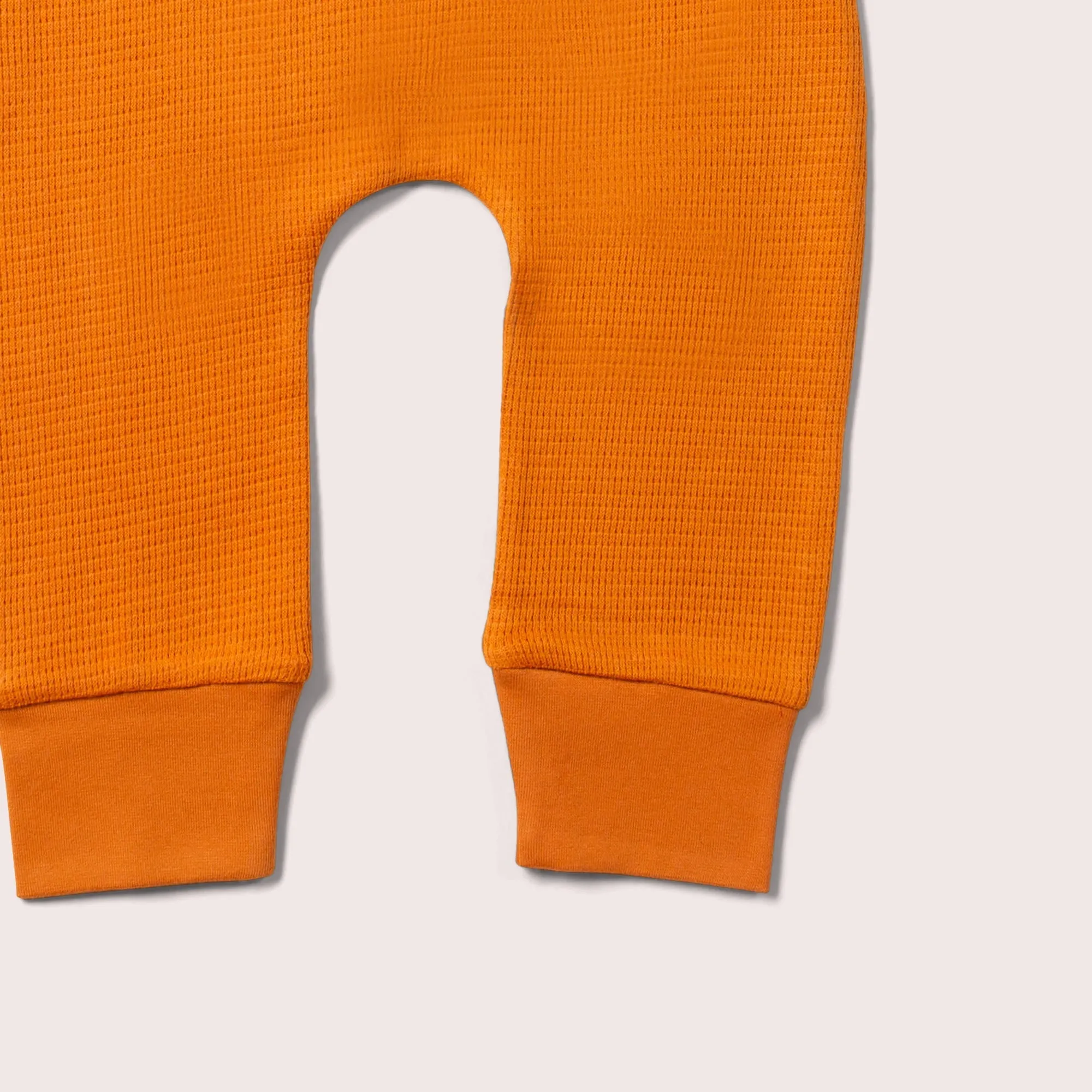 Hazelnut Stars Organic Waffle T-Shirt & Jogger Playset