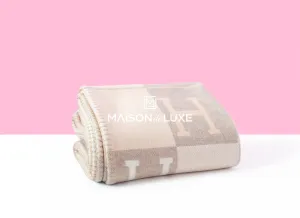 Hermes Camomille Beige Cashmere Avalon III Blanket