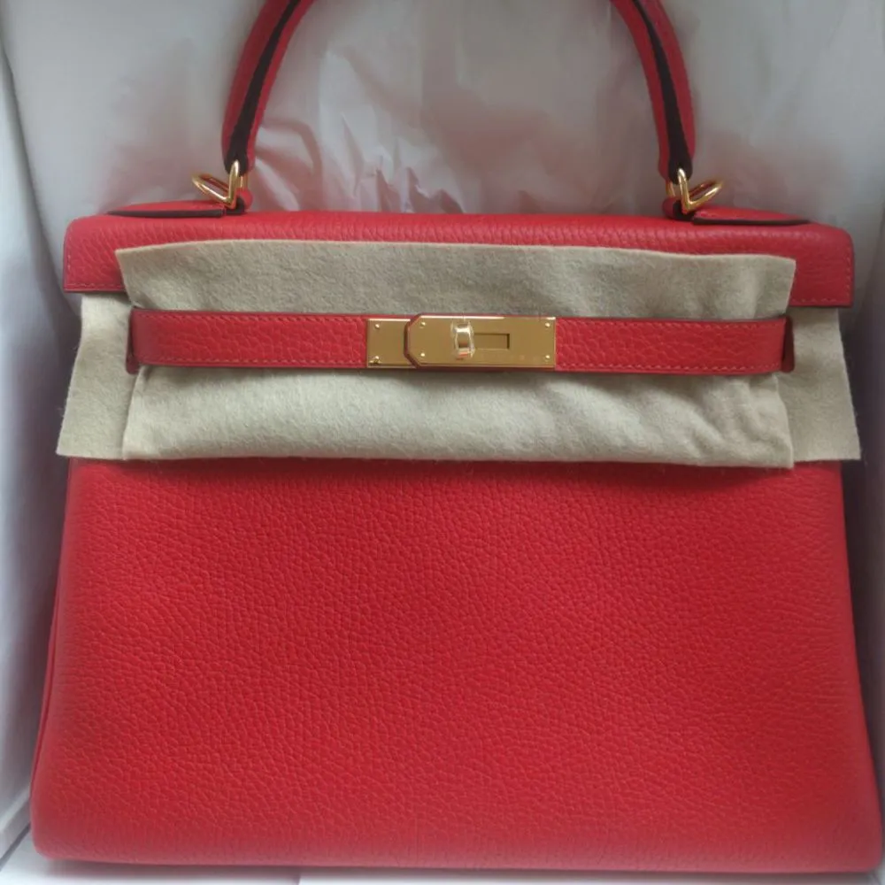 Hermès Kelly 28 Rouge Tomate Taurillon Clemence Gold Hardware GHW