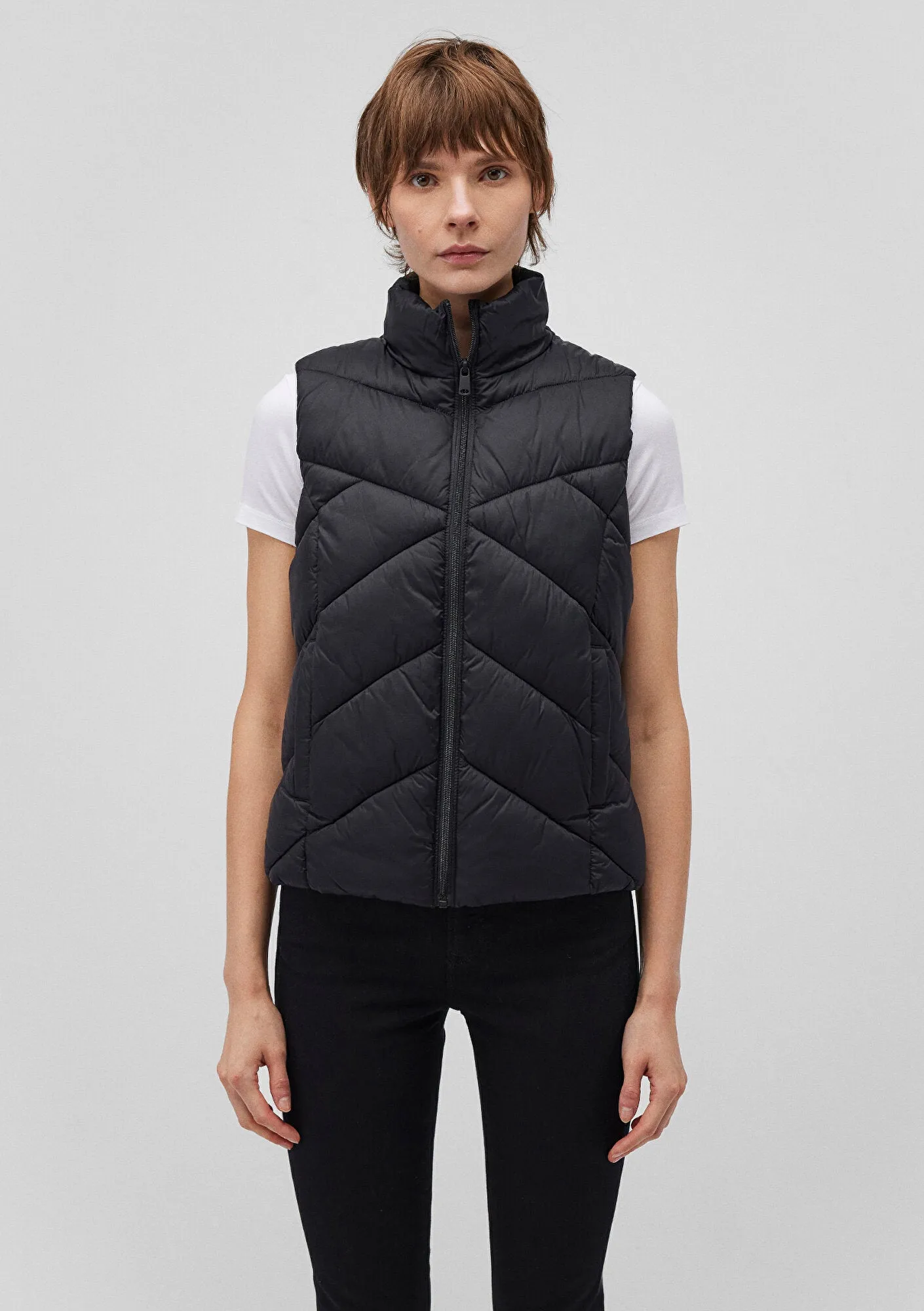 High Collar Black Puffer Vest