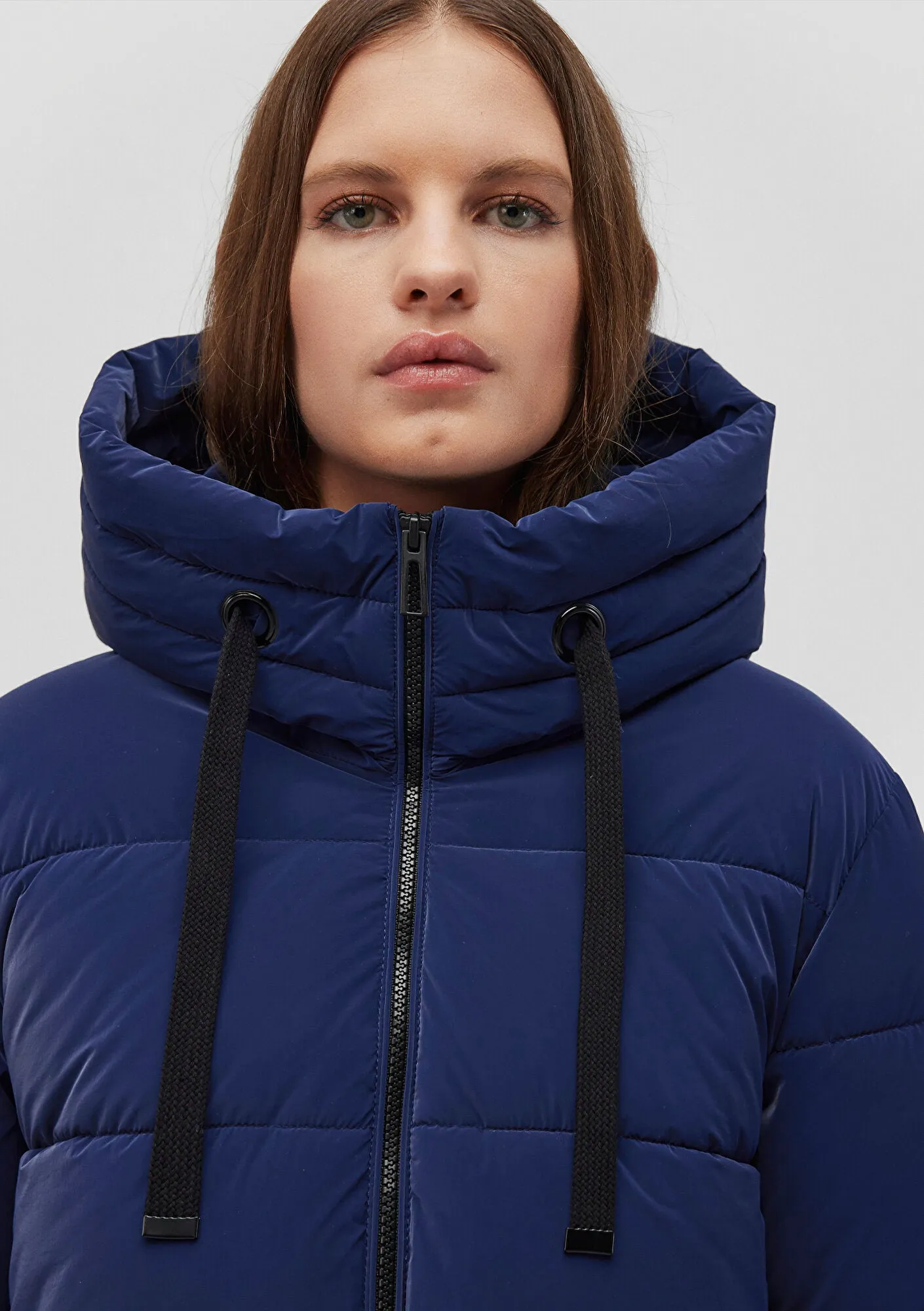 Hooded Navy Puffer Jacket