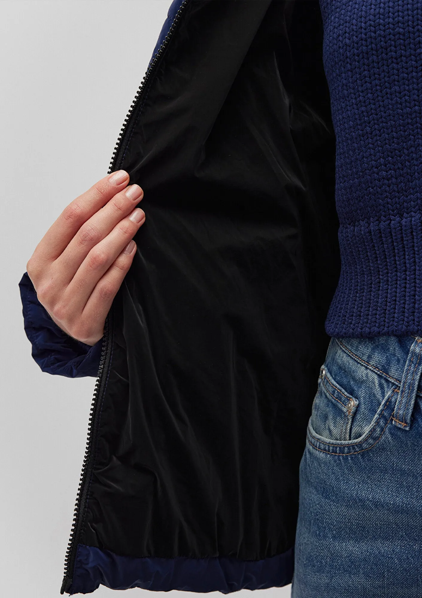 Hooded Navy Puffer Jacket