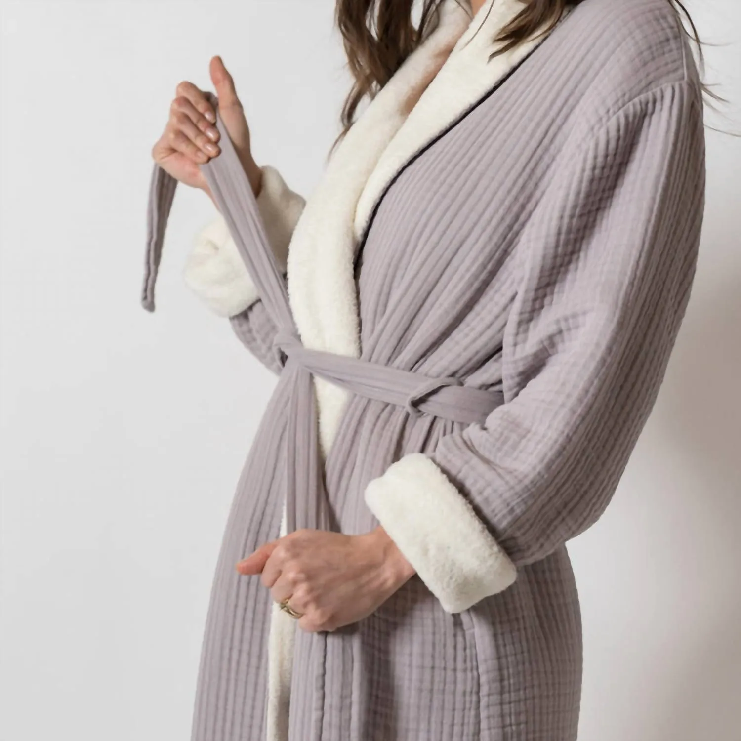 House No.23 - Alaia Sherpa Robe