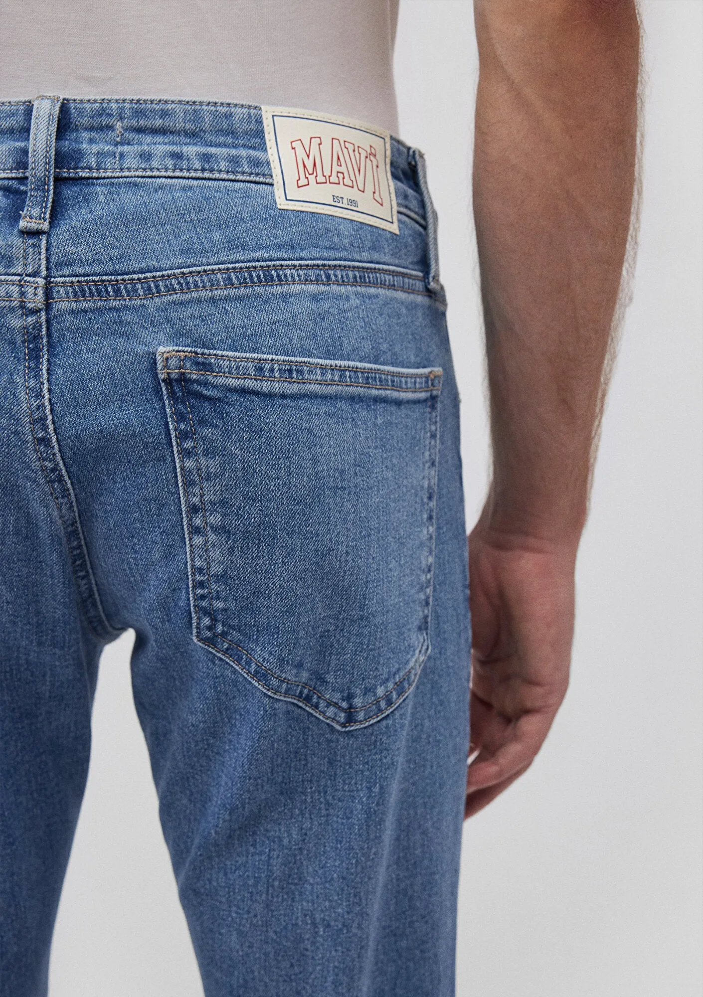 James Mid Sky Blue College Jean Pants