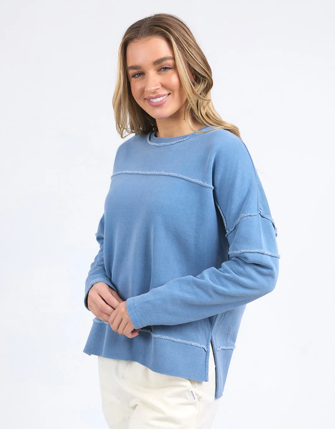 Jayne Throw On Fleece - Coronet Blue