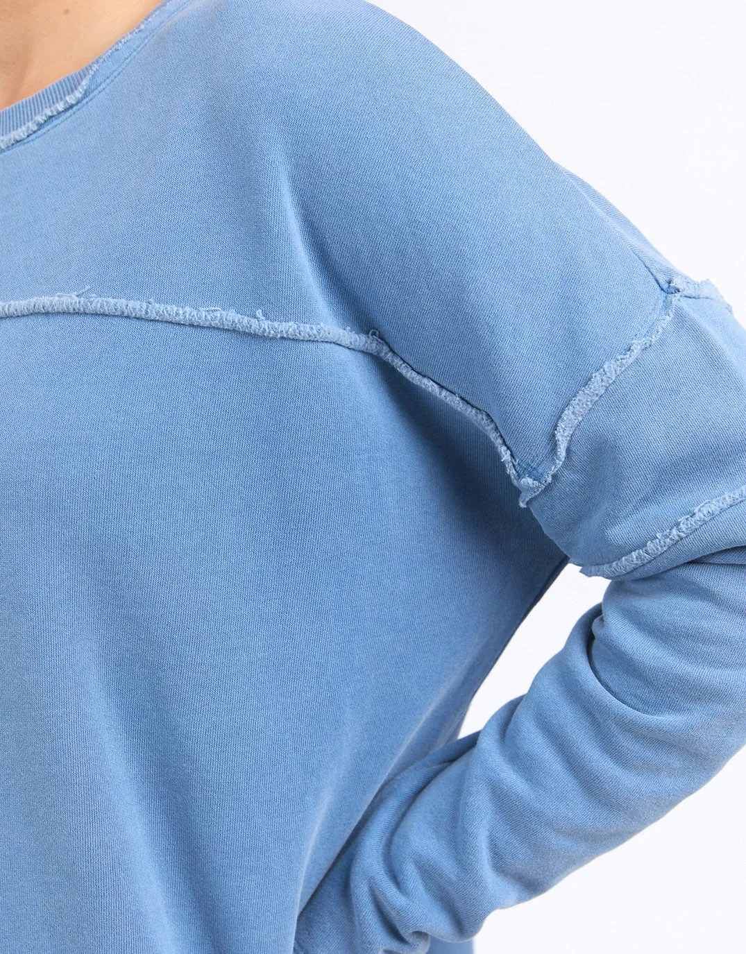 Jayne Throw On Fleece - Coronet Blue