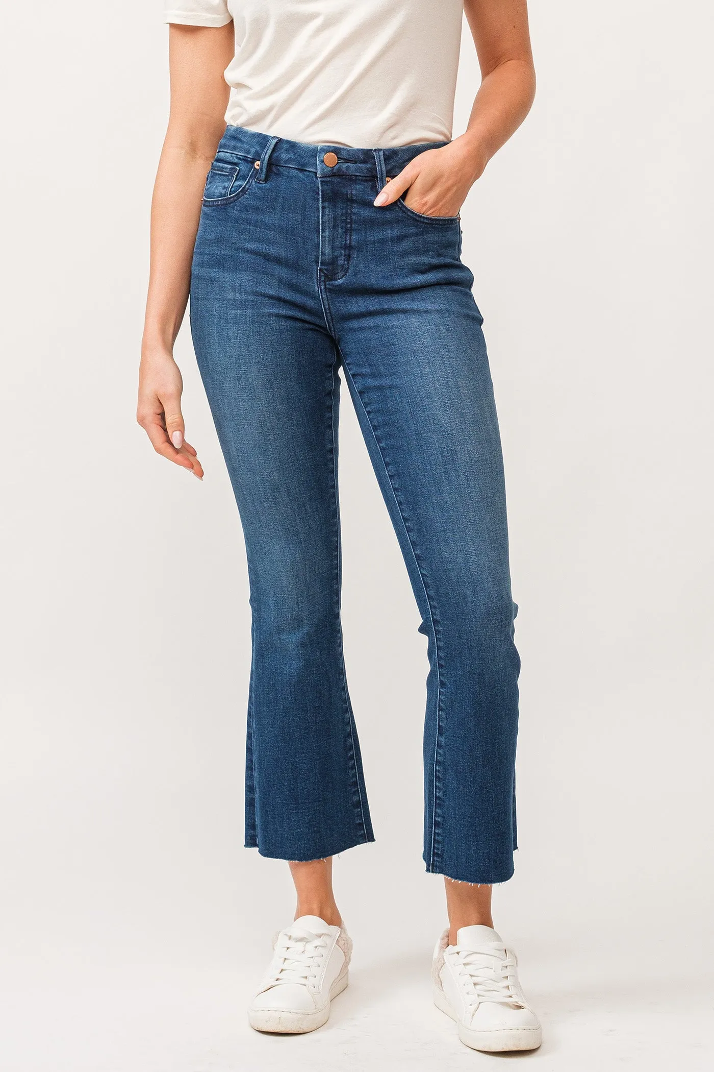 Jeanne Cropped Flare Jean