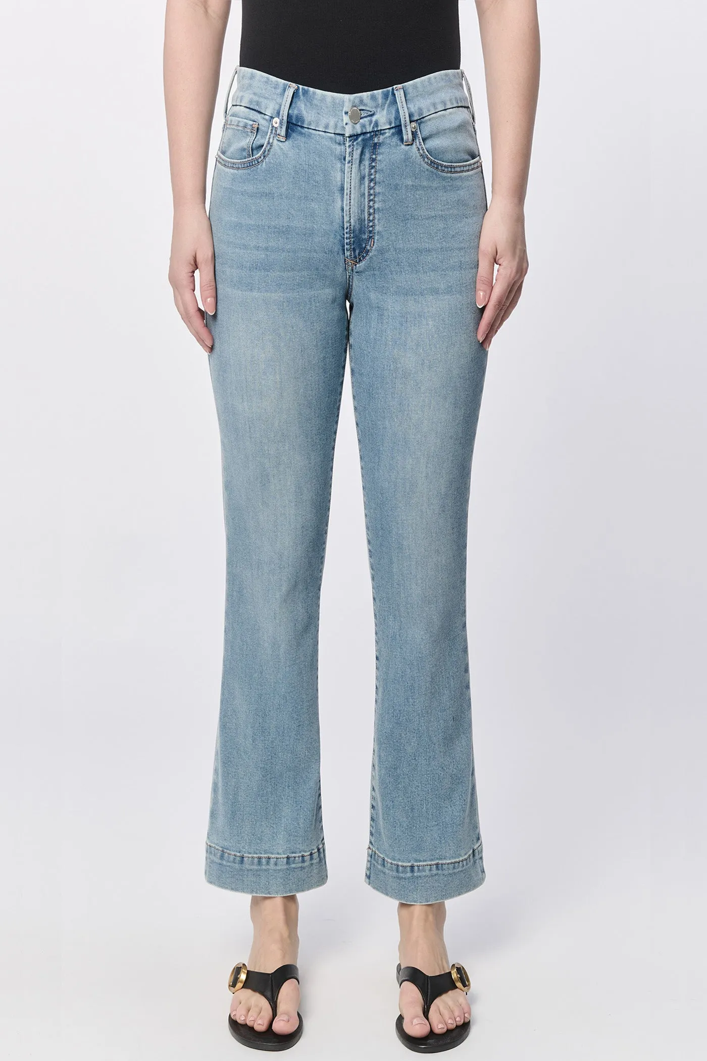 Jeanne Cropped Flare Jean
