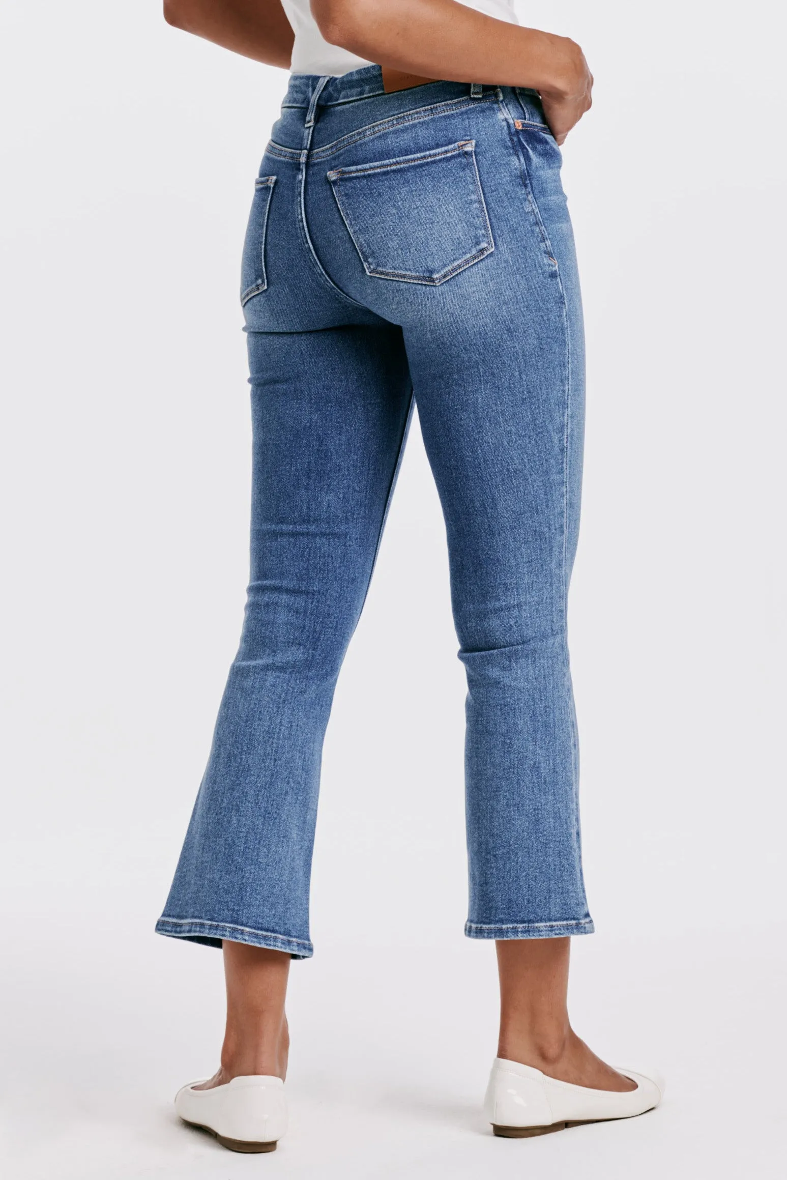 Jeanne Cropped Flare Jean