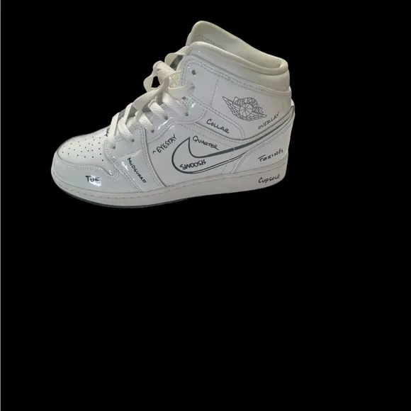 Jordan 1 Mid White Black Sneaker School. Size 6.5 (GS) - Women’s Size 8