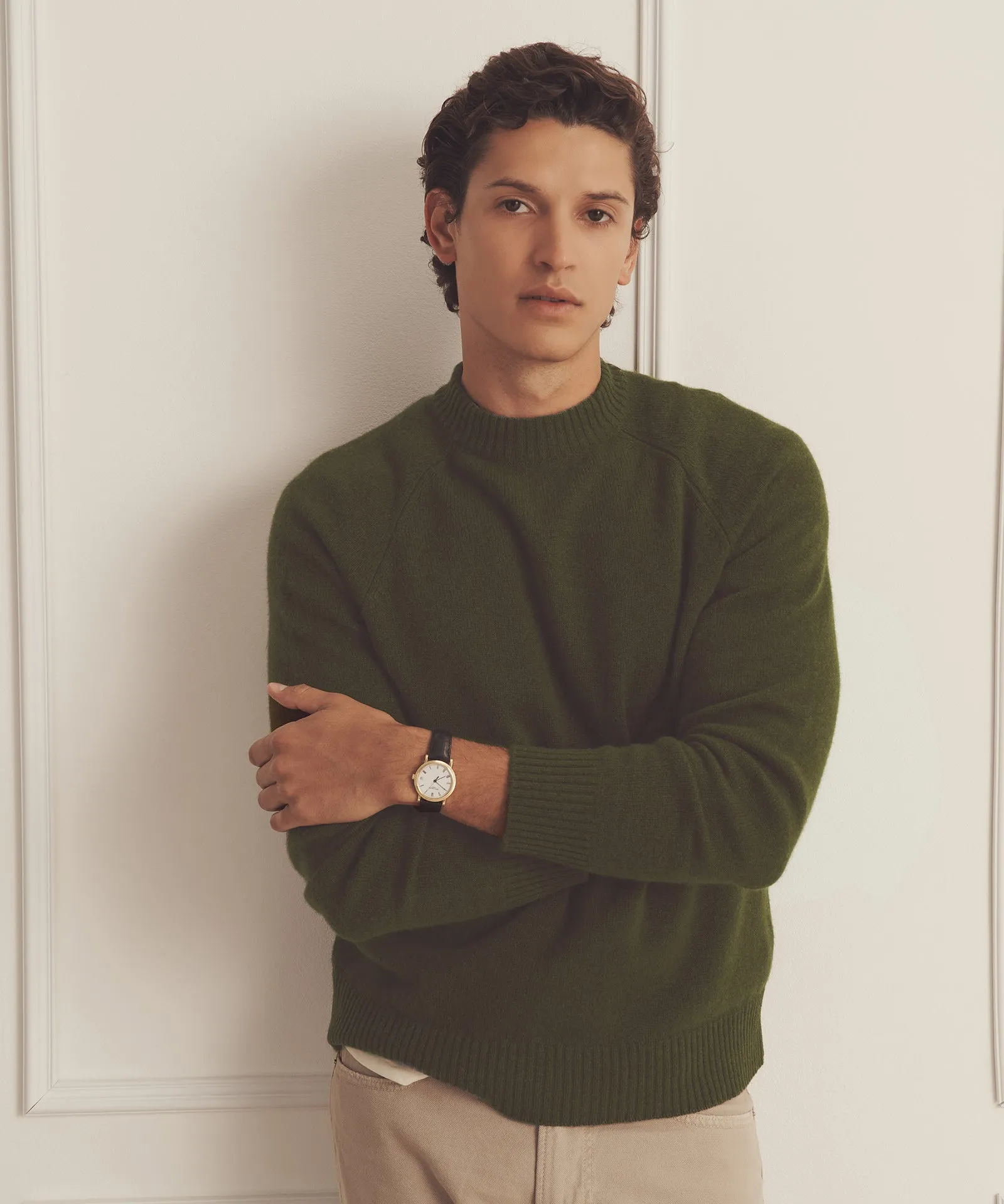 Luxe Cashmere Raglan Crewneck