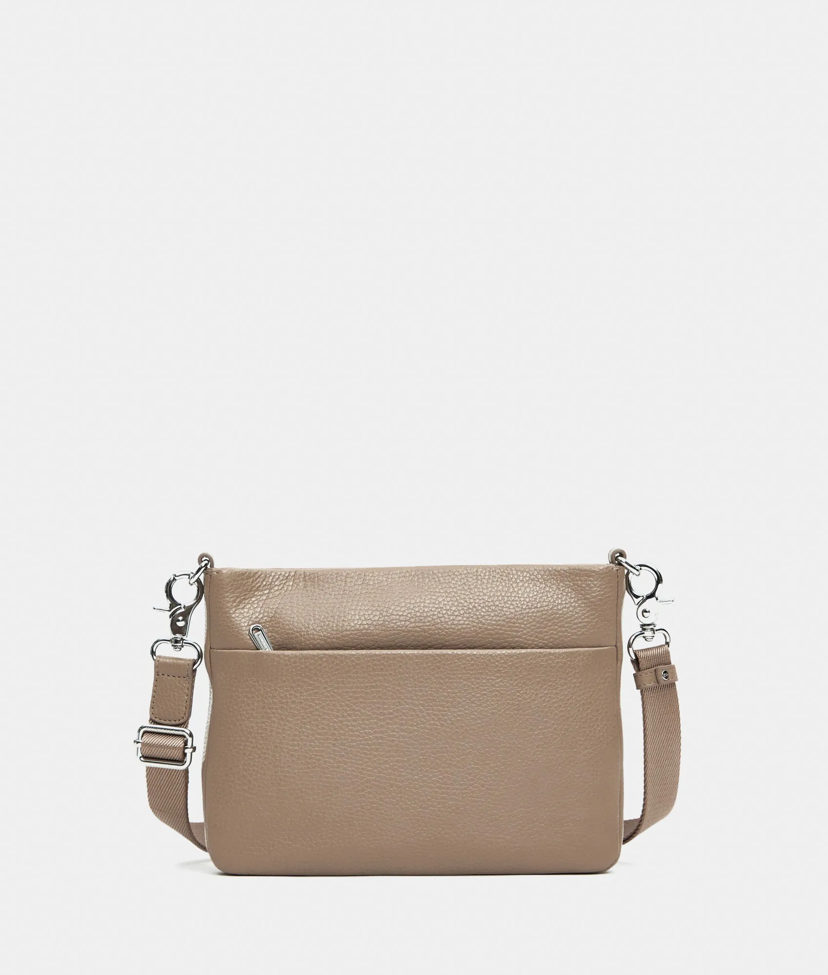Mellow Leather Crossover