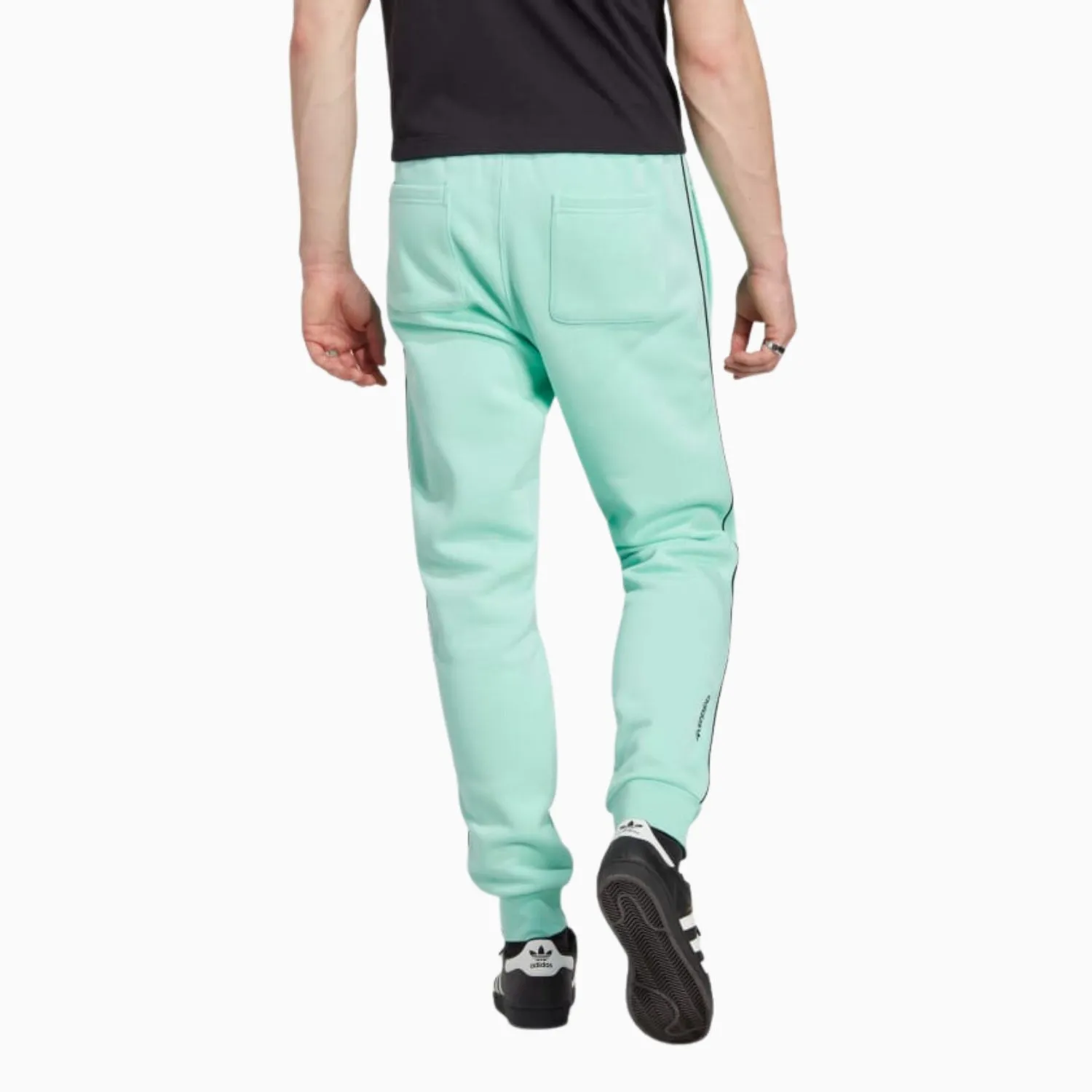 Men's Adicolor Seasonal Archive Outfit