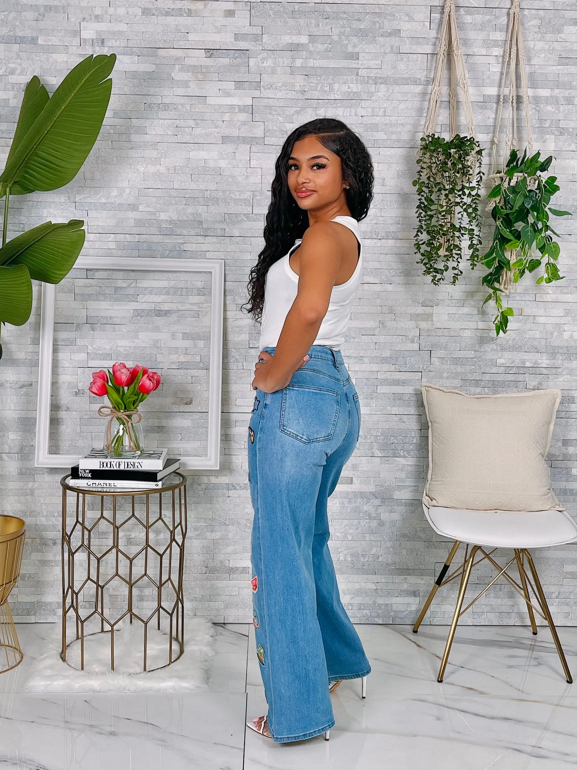 MMS0642P - DENIM PATCH DETAIL PANTS