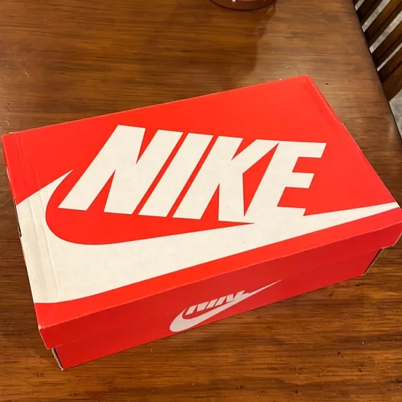 Nike Rosherun Print GS shoes sneakers 677784 601 Youth Girls Grade School Size 5
